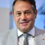Sumi kaznivih dejanj, razkrivamo z dokumenti: protikorupcijska komisija ministra Arčona in hobotnico Arčon predaja policiji