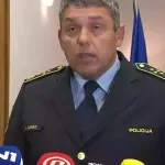 Gre za reševanje vodilnih policijskih funkcionarjev Petriča in Juršiča, ki ga je postavil Buyo, mož poslanke Lene Grgurevič