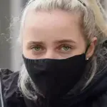 Saj ni res, pa je: kar zadeva Saro Štiglic, je pri Maljevcu vse supertajno, razen tega, da ona res obstaja