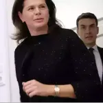 Šok za vladajočo politično elito, Bratuškovo pa zabodli v srce. In panika, kaj če se odpre še ljubljanska železniška postaja