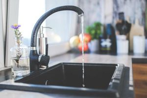 Emergenza acqua: 10 indicazioni per il risparmio idrico in casa