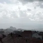 RHMZ UPOZORAVA: Izražena grmlјavina, plјuskovi, moguć i grad
