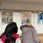 Izložba ,,Ožiljci na duši, otisci na platnu – umetnost preživljavanja“ u Bujanovcu