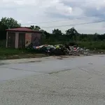 ČITAOCI JAVLJAJU: Čija je ovo bruka?