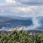 POŽAR U SELU TOPLAC LOKALIZOVAN: Intervencija i dalje traje
