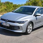 VW Golf 8 1.5 TSI test: 150 KS za 24.990 evra