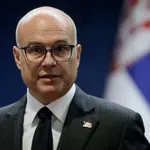 Samozvani stručnjaci za žaljenje: Naprednjačka vlast polaže monopol i na tugu