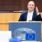 Sud u Beču presudio u korist evropskog poslanika Šidera protiv Novosti