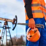 Vrtoglav skok cena nafte: Probijena granica od sto dolara po barelu