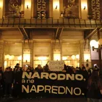 Štrajk upozorenja glumaca Narodnog pozorišta na dan otvaranja zgrade