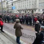 Sudije i tužioci protestovali ispred Ustavnog suda zbog političkih pritisaka