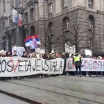 Profesori na nišanu: Kako Vučićev režim satire pobunu u prosveti