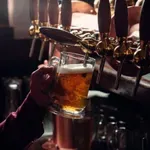 Pabovi u Engleskoj – zabranjeno pivo za laburiste