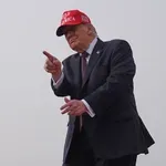 Trampov čudni govor: Smena režima ili vikend-rat?