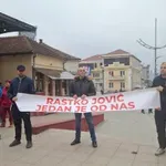 Novi protest u Surdulici: Pravnik traži trajno iseljenje porodice osumnjičenog