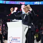 Vučićeva škoda, kamioni i avioni
