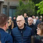 Protest naprednjaka protiv policije u Novom Sadu, okupljeni najviši SNS funkcioneri