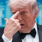 Panika u Vašingtonu: Donald i Melanija Tramp evakuisani posle pucnjave (VIDEO)