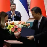 „Čelični zagrljaj Kine“: Šta Srbiji ostaje posle Vučića?