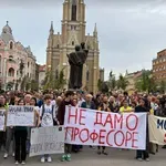Jovina gimnazija: Protestna šetnja učenika, roditelja i nastavnika