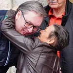 Sukob generacija: Da li treba da imaš 70 godina da bi glasao za Vučića