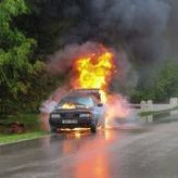 Koji automobili su najpodložniji požarima - električni, hibridni ili benzinski