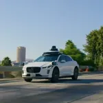 VIDEO: Robotaksiji i na auto-putevima u SAD