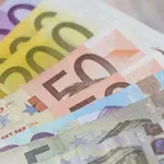 Novi način za plaćanje u evrima od 5. maja: Počinje puna primena SEPA sistema u Srbiji