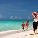 ΟΠΕΚΑ: Από σήμερα τα αδιάθετα δελτία Κοινωνικού Τουρισμού – Ποιοι τα δικαιούνται