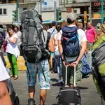 Στο «κόκκινο» τα λιμάνια της Αττικής – 56.400 επιβάτες αναχωρούν για τα νησιά
