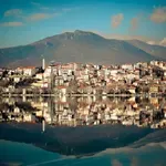 ΥΠΟΙΚ: Ανάπλαση παραλίμνιας ζώνης Καστοριάς, ύψους 6,65 εκατ. ευρώ