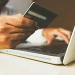 Τα κέρδη των τραπεζών από τις «καθημερινές» προμήθειες