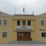 Οργισμένη ανακοίνωση Δημάρχου κατά αντιπολίτευσης και Πολεοδομίας: Είναι επικίνδυνα στραβός όποιος…