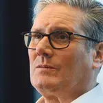 Κιρ Στάρμερ: Δεν παραιτείται μετά τις αποκαλύψεις για τον Έπσταϊν