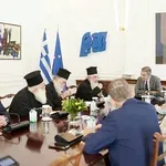 Εκκλησία Κρήτης: “Όχι” από την κυβέρνηση στην απόσυρση της τροπολογίας για το “μεταθετό”