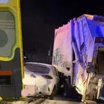 Ατύχημα με απορριμματοφόρο δήμου: Τρεις τραυματίες