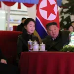 Κιμ Γιονγκ Ουν: Με τη σύζυγο και την κόρη του την πρωτοχρονιά