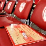 Ο βουλευτής με το εισιτήριο των 15.000 ευρώ (φωτο)