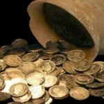 Xρυσή λίρα: Αξίζει πάνω από ένα μισθό -Απογειώθηκε η τιμή