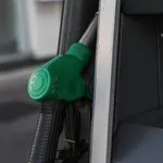 Στα ύψη το ντίζελ μέχρι την Τετάρτη – “Ανάχωμα” η επιδότηση