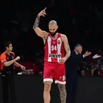 Euroleague: “Ισοπέδωσε” τη Φενερ ο Ολυμπιακός (βαθμολογία & αποτελέσματα)