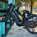 Βόλος: Διαθέσιμα πλέον στους δημότες τα 55 ηλεκτρικά ποδήλατα (βίντεο)