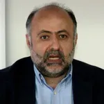 «Αγαπά» Louis Vuitton γιατί… στο χωριό του έκανε «πολύ υψηλούς τζίρους»