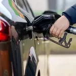 Xτυπούν “κόκκινο” οι τιμές της βενζίνης Πανελλαδικά – Πού ξεπέρασαν τα 2 ευρώ/λίτρο