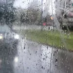 Καιρός: Επιστροφή εκδρομέων με σκόνη, νοτιάδες και λασποψιχάλες μετά το Πάσχα