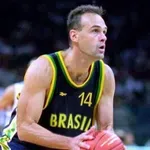 Θρηνεί το παγκόσμιο μπάσκετ: Πέθανε ο Όσκαρ Σμιντ