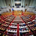 Βουλή live: Η συζήτηση με ομιλία Μητσοτάκη