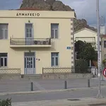 «Πόλεμος» Δήμου & Συλλόγου Εργαζομένων για τους 55+