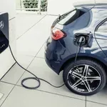 Υβριδικά οχήματα: Υπό επανεξέταση και απόσυρση οι περιορισμοί στις φοροαπαλλαγές