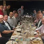Ο Γρηγόρης Δημητριάδης αυτή τη φορά στη Γλυφάδα – Διαρκής επαφή με τη γαλάζια βάση και τα στελέχη της ΝΔ